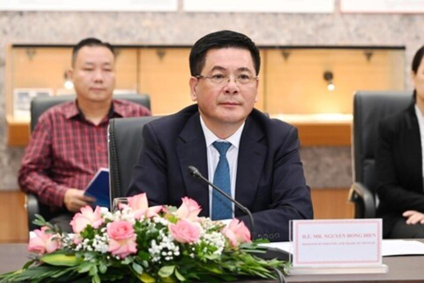 Bộ trưởng Nguyễn Hồng Diên làm việc với Chủ tịch UPS của Hoa Kỳ