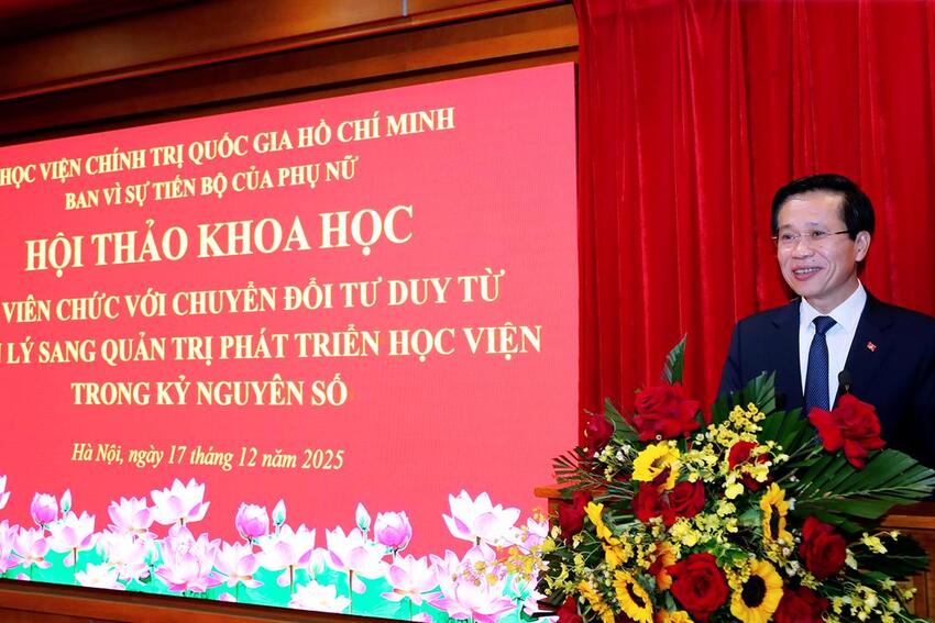 Hội thảo khoa học “Nữ viên chức với chuyển đổi tư duy từ quản lý sang quản trị phát triển Học viện trong kỷ nguyên số”