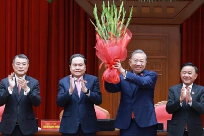 Ban Chấp hành Trung ương Đảng khoá XIV thống nhất tuyệt đối bầu đồng chí Tô Lâm tiếp tục giữ chức Tổng Bí thư