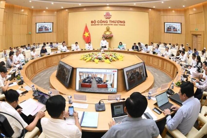 Bộ Công thương quyết tâm gỡ vướng, đưa mô hình chính quyền 2 cấp vào vận hành hiệu quả