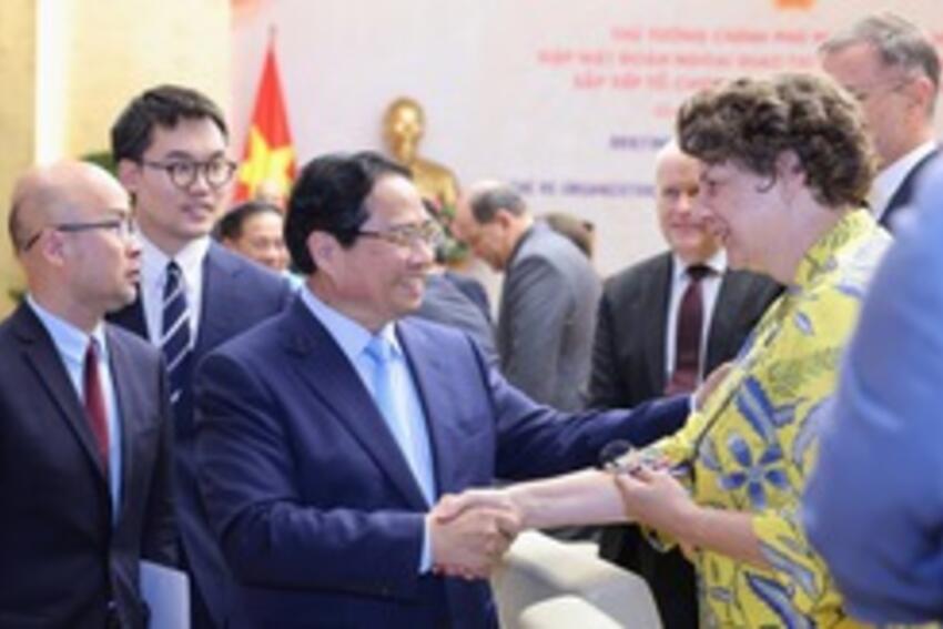 Đại diện các nước, tổ chức quốc tế tại Việt Nam là những "sợi dây tơ hồng" hợp tác, phát triển
