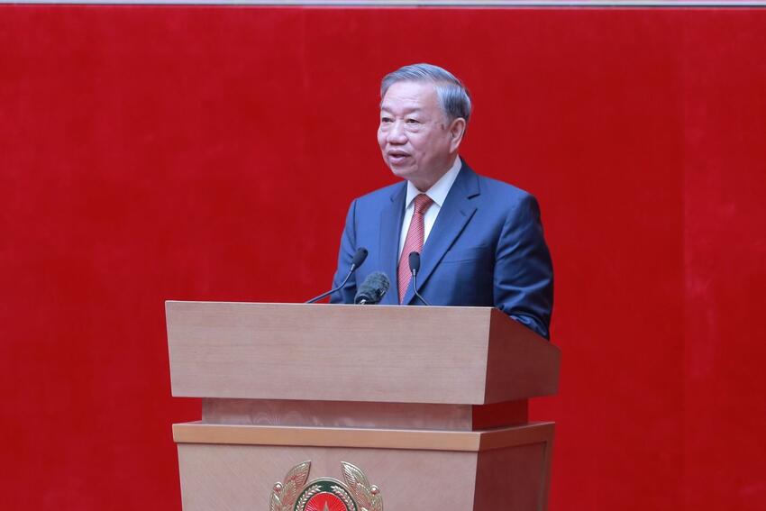 80 năm - Vinh quang Công an nhân dân Việt Nam