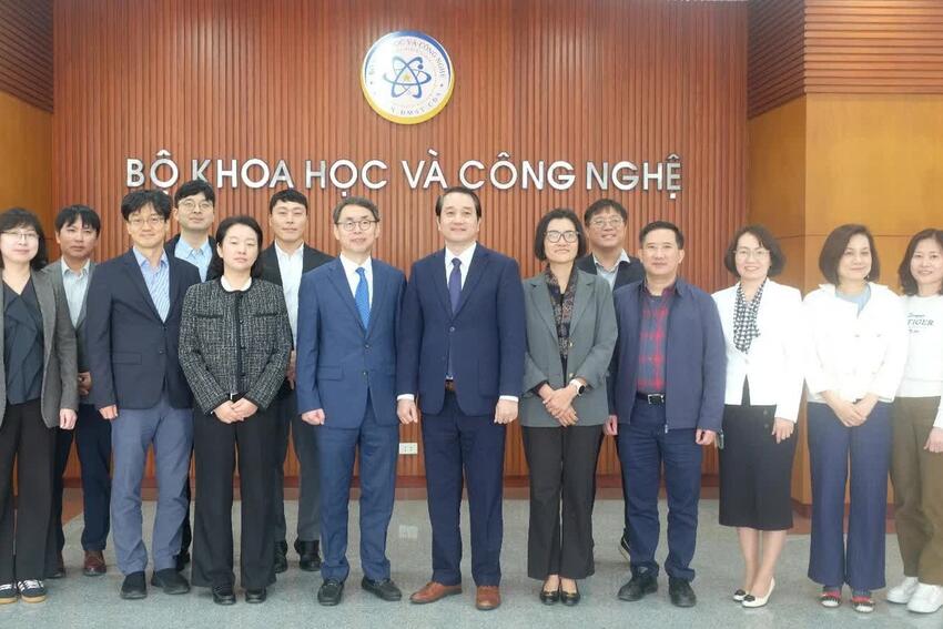 Phát huy vai trò NAFOSTED trong hợp tác R&D Việt Nam - Hàn Quốc