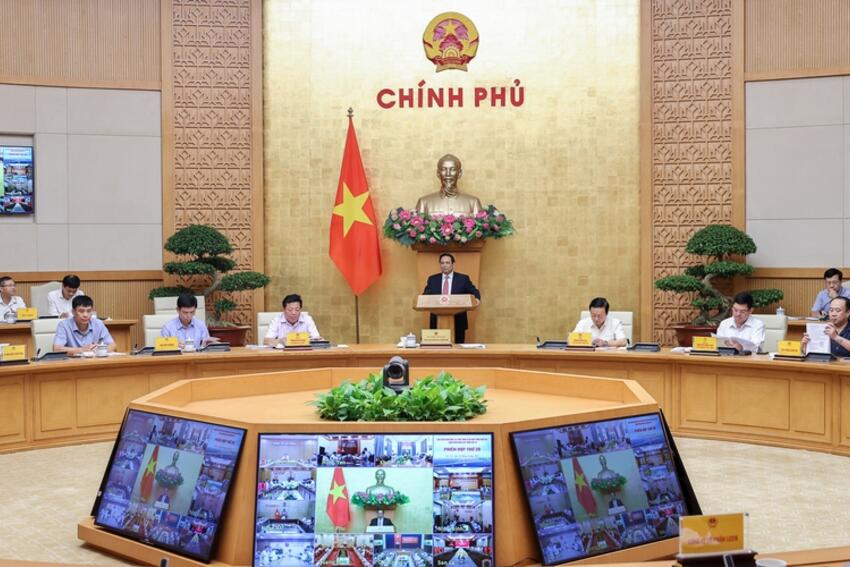 Yêu cầu hoàn thành vượt mục tiêu 3.000 km đường cao tốc trong năm 2025