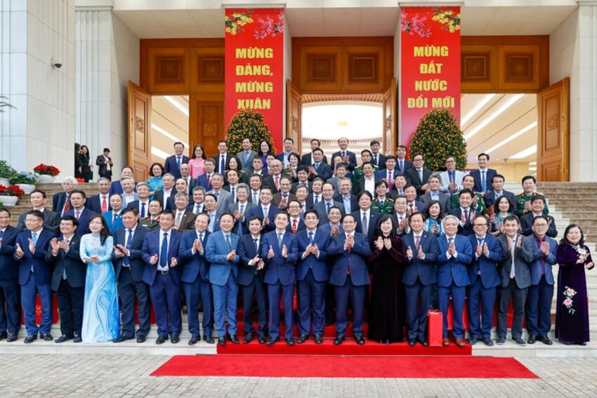 Thủ tướng: Phát triển ngành y tế nhanh, bền vững