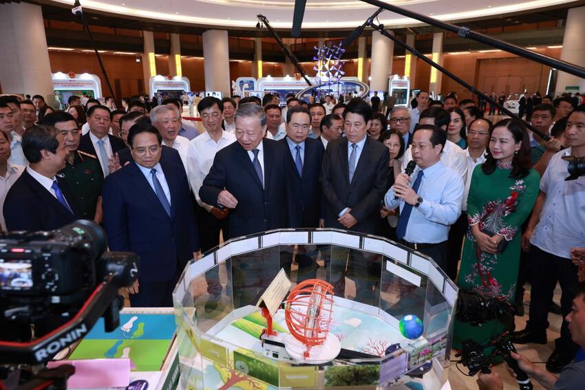 Ảnh: Hội nghị toàn quốc quán triệt, triển khai thực hiện 4 Nghị quyết của Bộ Chính trị