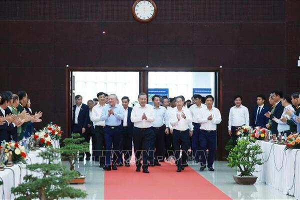 Tổng Bí thư Tô Lâm làm việc với Ban Thường vụ Thành ủy Đà Nẵng và Ban Thường vụ Tỉnh ủy Quảng Nam
