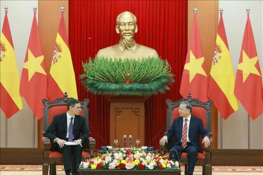 Tổng Bí thư Tô Lâm tiếp Thủ tướng Vương quốc Tây Ban Nha