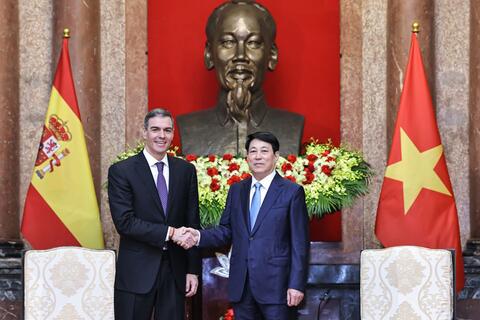 Chủ tịch nước Lương Cường tiếp Thủ tướng Tây Ban Nha Pedro Sánchez