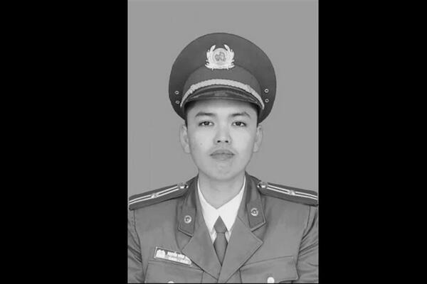 Thủ tướng yêu cầu phát động thi đua học tập tấm gương liệt sỹ Nguyễn Đăng Khải