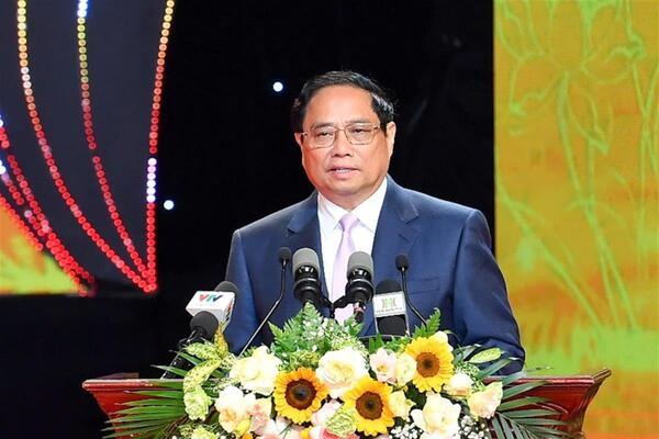 Xây dựng Hà Nội ngang tầm thủ đô các nước phát triển, cùng cả nước bước vào kỷ nguyên vươn mình của dân tộc*