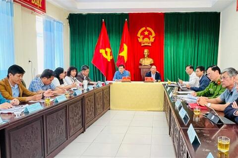 Bí thư Tỉnh ủy Hồ Văn Niên: Cần chú trọng công tác nhân sự đại hội Đảng các cấp