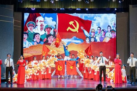 Kỷ niệm 95 năm Ngày thành lập Đảng Cộng sản Việt Nam (3-2-1930 - 3-2-2025): Kỷ nguyên vươn mình mạnh mẽ