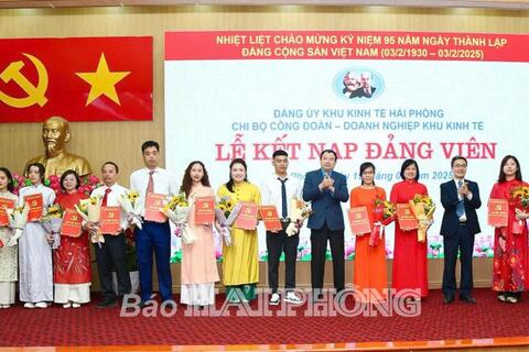 Đảng bộ khu kinh tế Hải Phòng: Nâng cao chất lượng đảng viên trong doanh nghiệp