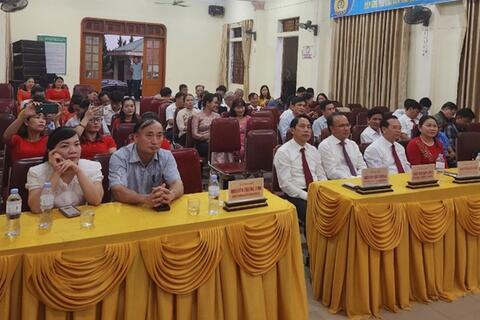 Thực hiện chính sách, pháp luật về công tác cán bộ người dân tộc thiểu số