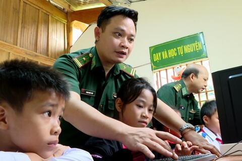 Tuyên truyền triển khai Phong trào “Bình dân học vụ số” trên địa bàn tỉnh Nghệ An