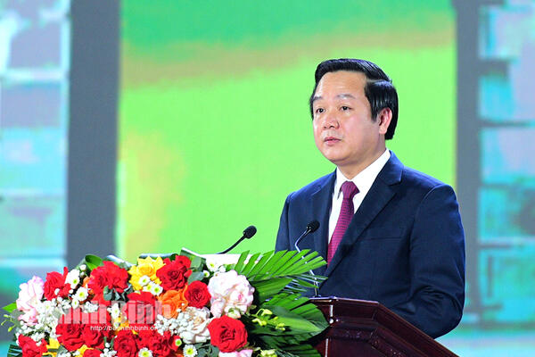 Truyền thống văn hóa cùng hào khí vùng đất Hoa Lư lịch sử là nền tảng vững chắc để Ninh Bình tăng tốc, bứt phá, xứng tầm là Đô thị di sản thiên niên kỷ ()