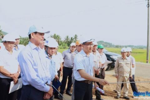 Bí thư Thành ủy Quảng Ngãi Ngô Văn Trọng kiểm tra các dự án trên địa bàn