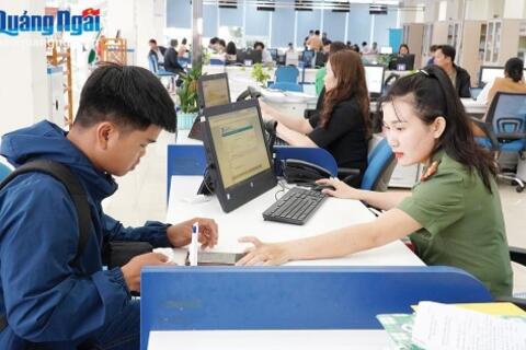 Sớm đưa nghị quyết vào cuộc sống