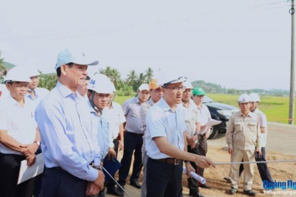 Bí thư Thành ủy Quảng Ngãi Ngô Văn Trọng kiểm tra các dự án trên địa bàn