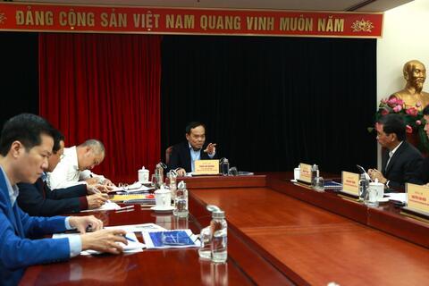 Trưởng Ban Chính sách, chiến lược Trung ương tiếp và làm việc với Hiệp hội Blockchain Việt Nam