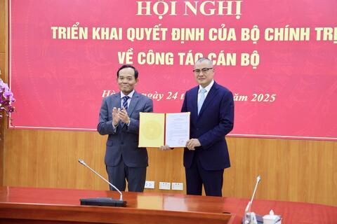 Bộ Chính trị điều động, phân công, bổ nhiệm đồng chí Phạm Đại Dương giữ chức vụ Phó Trưởng Ban Kinh tế Trung ương