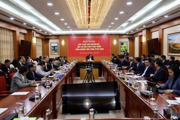 Hội nghị góp ý Báo cáo chuyên đề: Một số giải pháp phát triển công nghiệp nền tảng ở Việt Nam