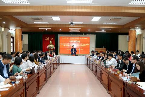 Hội nghị giao ban cấp ủy chi bộ các lớp học viên tại Trung tâm Học viện năm 2024