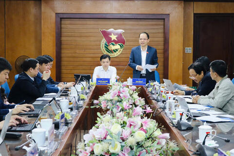 Đoàn Giám sát của Uỷ ban Thường vụ Quốc hội làm việc với Trung ương Đoàn TNCS Hồ Chí Minh