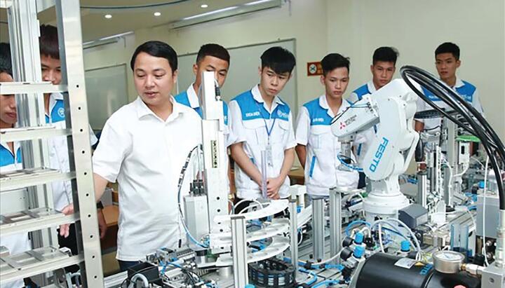Kỷ niệm 139 năm Ngày Quốc tế lao động (1-5): Cơ hội và thách thức của nguồn nhân lực kỷ nguyên số
