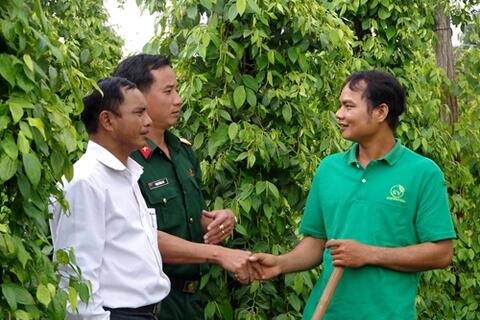Bài 5: Mệnh lệnh hành động chống "giặc nội xâm" (tiếp theo và hết)