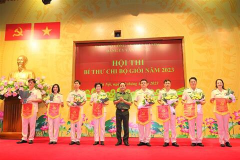 Sôi động Hội thi Bí thư Chi bộ giỏi năm 2023 trong Đảng bộ Văn phòng Bộ Công an