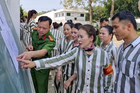 “Ngày đặc xá” - Khi cánh cửa cuộc đời mở lại