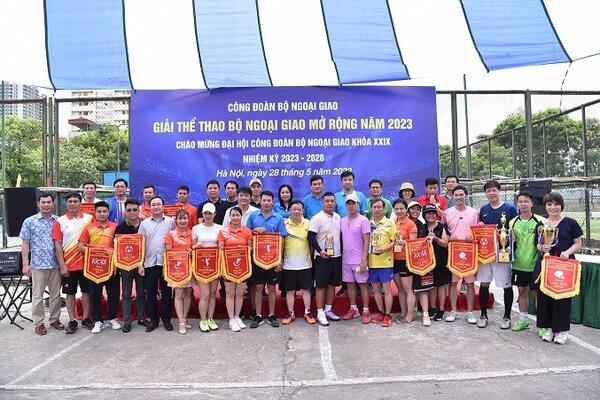 Sôi nổi giải thể thao Bộ Ngoại giao mở rộng năm 2023