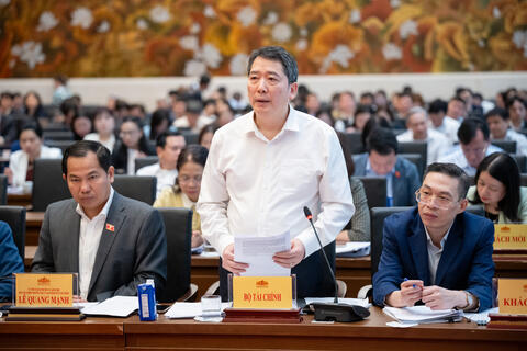 ĐBQH nhất trí với nhiều nội dung đã được tiếp thu, chỉnh lý tại dự thảo Luật Thuế TTĐB (sửa đổi)