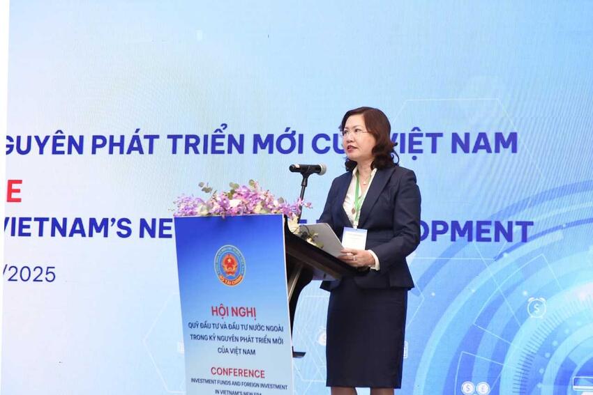 Thúc đẩy sự phát triển mạnh của ngành quỹ thu hút dòng vốn dài hạn