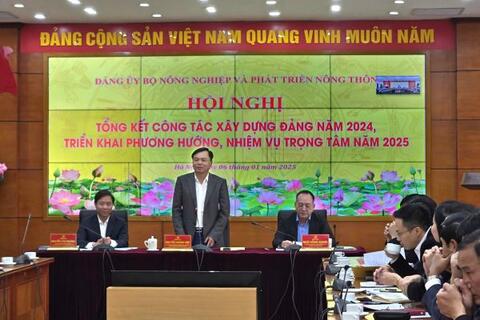 Hội nghị tổng kết công tác xây dựng Đảng năm 2024 và trao giải Cuộc thi chính luận bảo vệ nền tảng tư tưởng Hồ Chí Minh