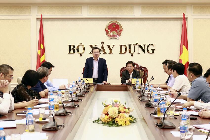 Ban Thường vụ Đảng ủy Khối các Cơ quan Trung ương làm việc với Ban Cán sự Đảng và Ban Thường vụ Đảng ủy Bộ Xây dựng