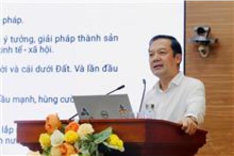 Hoàn thiện thể chế, phát triển nhân lực: Giải pháp chuyển đổi số từ Hội nghị Đảng ủy