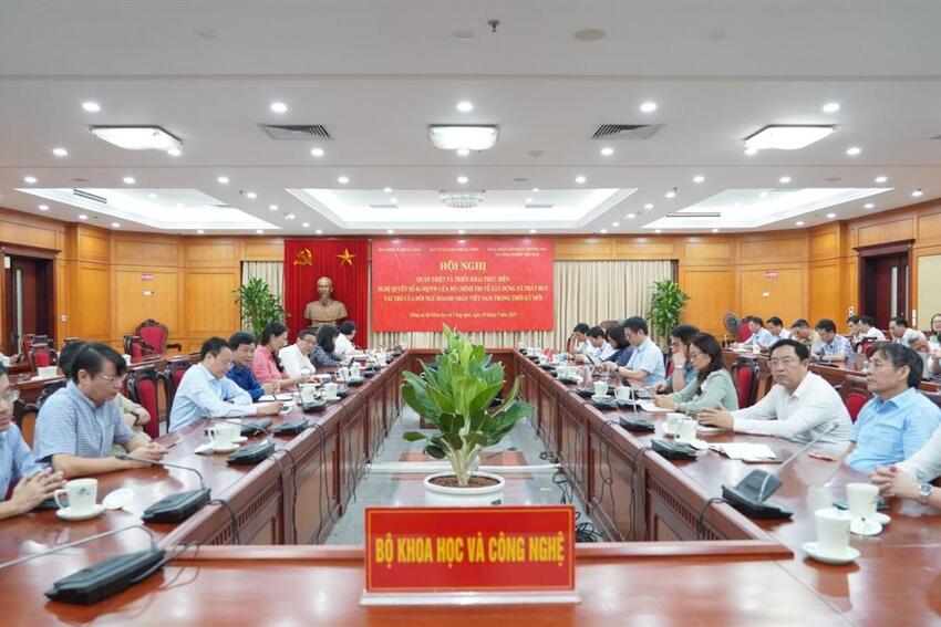 Hội nghị quán triệt và triển khai thực hiện Nghị quyết số 41-NQ/TW