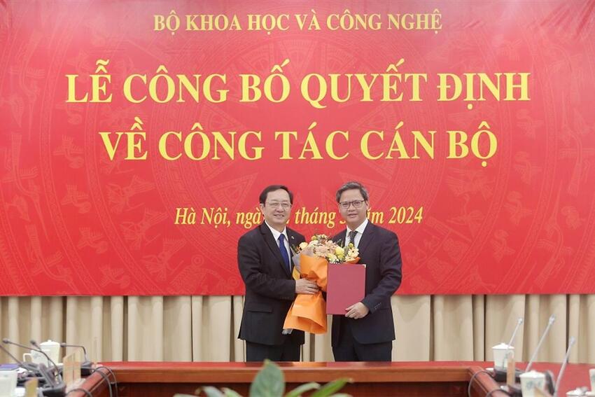 Bộ Khoa học và Công nghệ bổ nhiệm Lãnh đạo một số đơn vị thuộc Bộ
