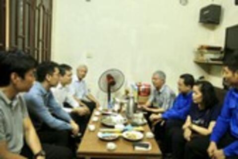 Tri ân các gia đình cán bộ hưu trí là thương binh, con liệt sĩ