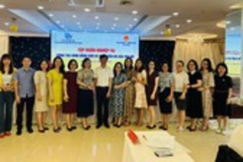 Phụ nữ cần xóa bỏ rào cản, vượt lên chính mình, phát huy năng lực bản thân