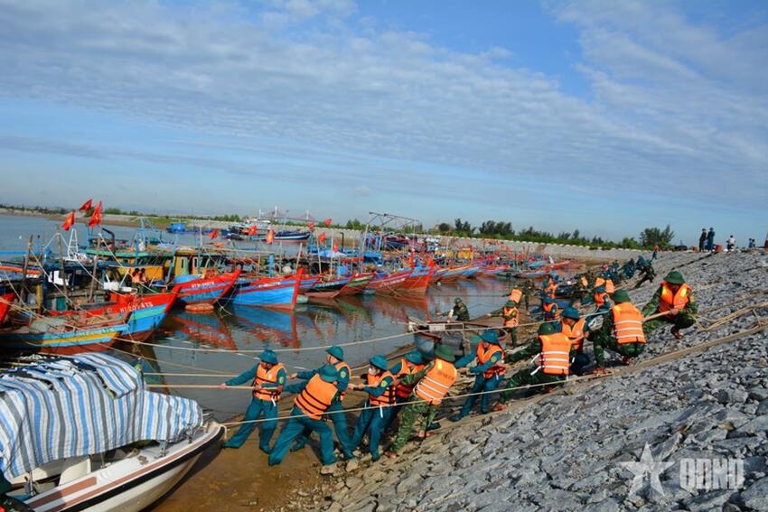 Thông báo chỉ đạo của Thường trực Ban Bí thư về việc ứng phó với Bão số 9 (RAGASA)