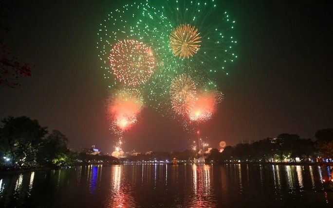 Ha Noi to launch fireworks at five venues on 80th National Day