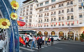 TPHCM: Rực rỡ cờ hoa, khát vọng và dấu ấn những thương hiệu ngân hàng