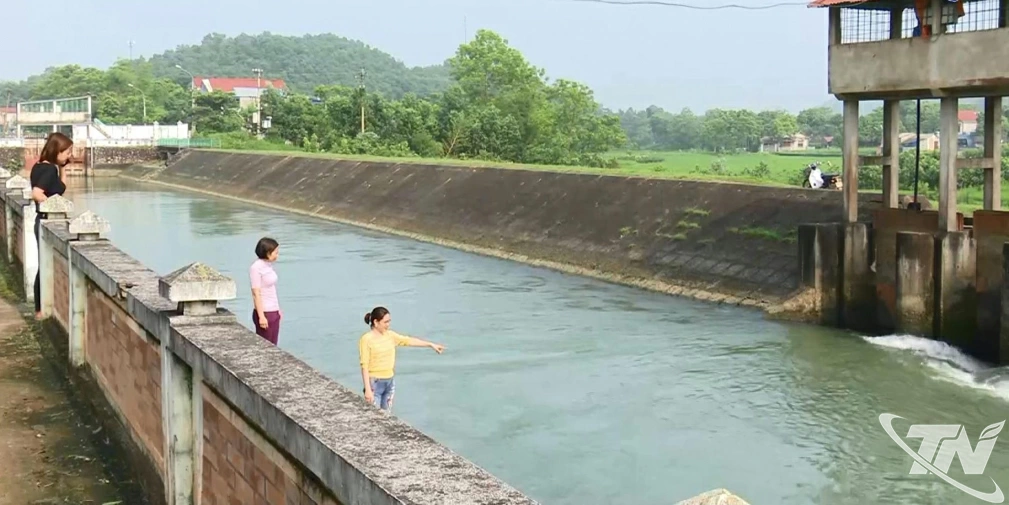 Nhiều tuyến kênh mương phục vụ sản xuất nông nghiệp trên địa bàn tỉnh được xây mới, cải tạo, nâng cao hiệu quả tưới tiêu từ chương trình hỗ trợ xi măng và các nguồn đầu tư khác.