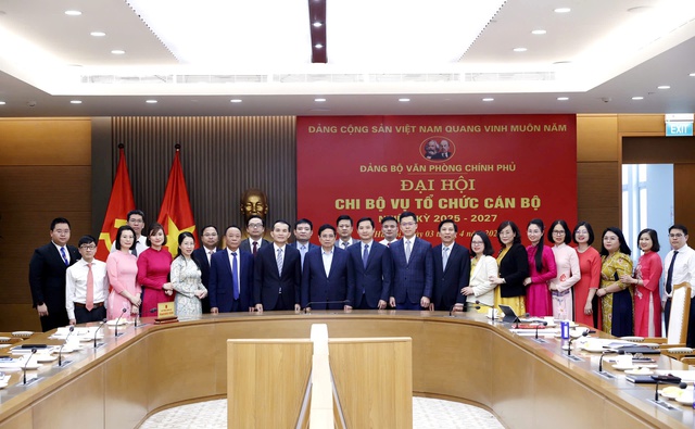 Nâng cao tinh thần trách nhiệm, làm việc tận tụy, khoa học và gương mẫu- Ảnh 2. Nâng cao tinh thần trách nhiệm, làm việc tận tụy, khoa học và gương mẫu- Ảnh 2.