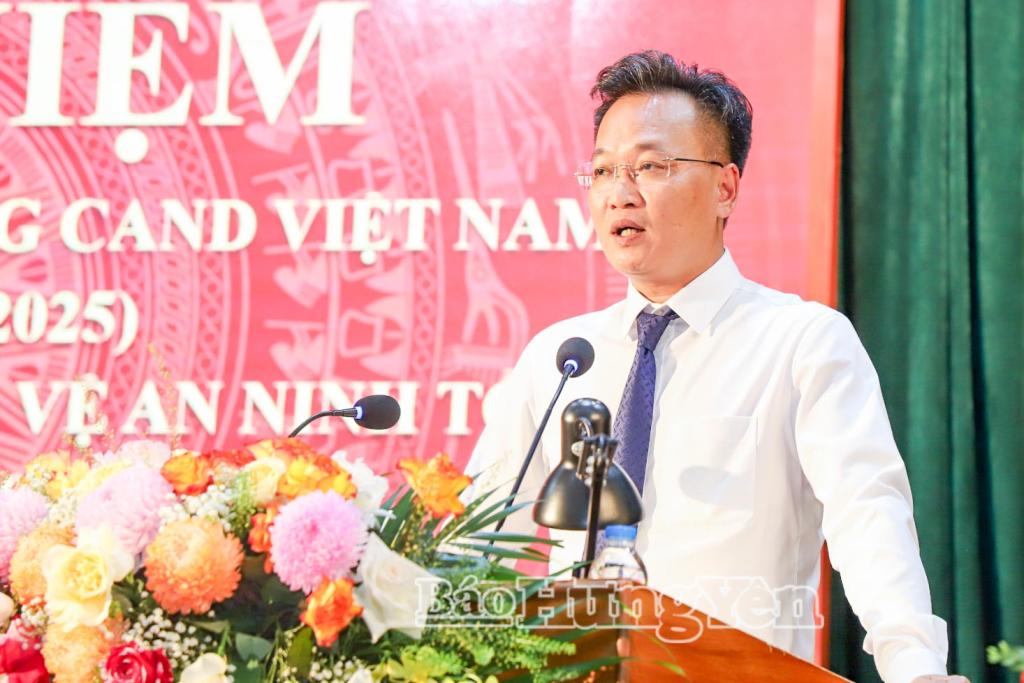 Đồng chí Bí thư Tỉnh ủy Nguyễn Hữu Nghĩa phát biểu tại lễ kỷ niệm.