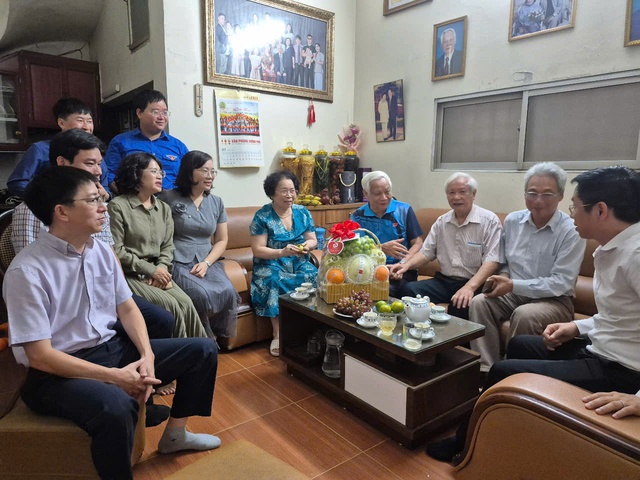 Nhiều hoạt động tri ân nhân dịp 78 năm Ngày Thương binh-Liệt sĩ- Ảnh 5.